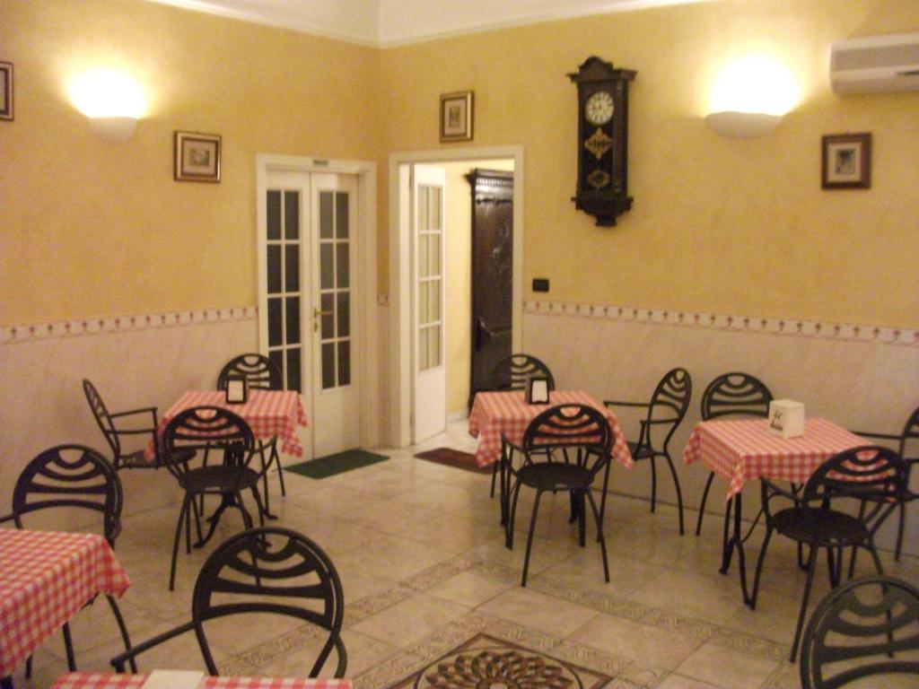 Hotel Armonia Генуя Экстерьер фото
